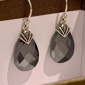Silpada ebony faceted-black Hematite earrings